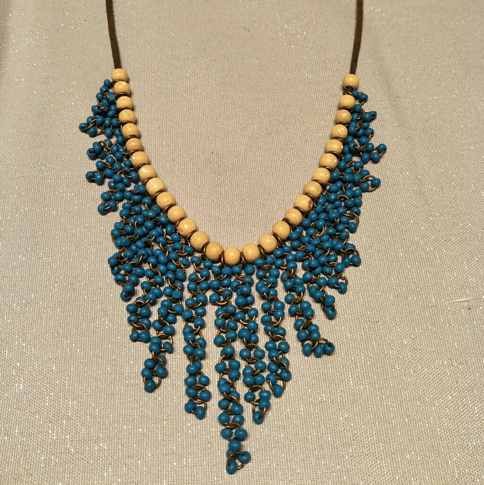 Organic wood beads necklace